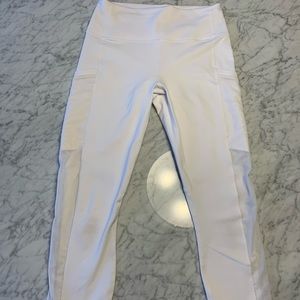 Fabletics High-Waisted power-hold 7/8 Leggings